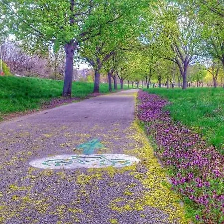 Lodenica S Terasou 公寓 *